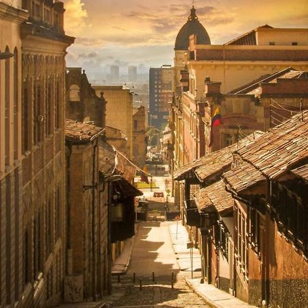 Casa Artistica Candelaria Bogota Bagian luar foto