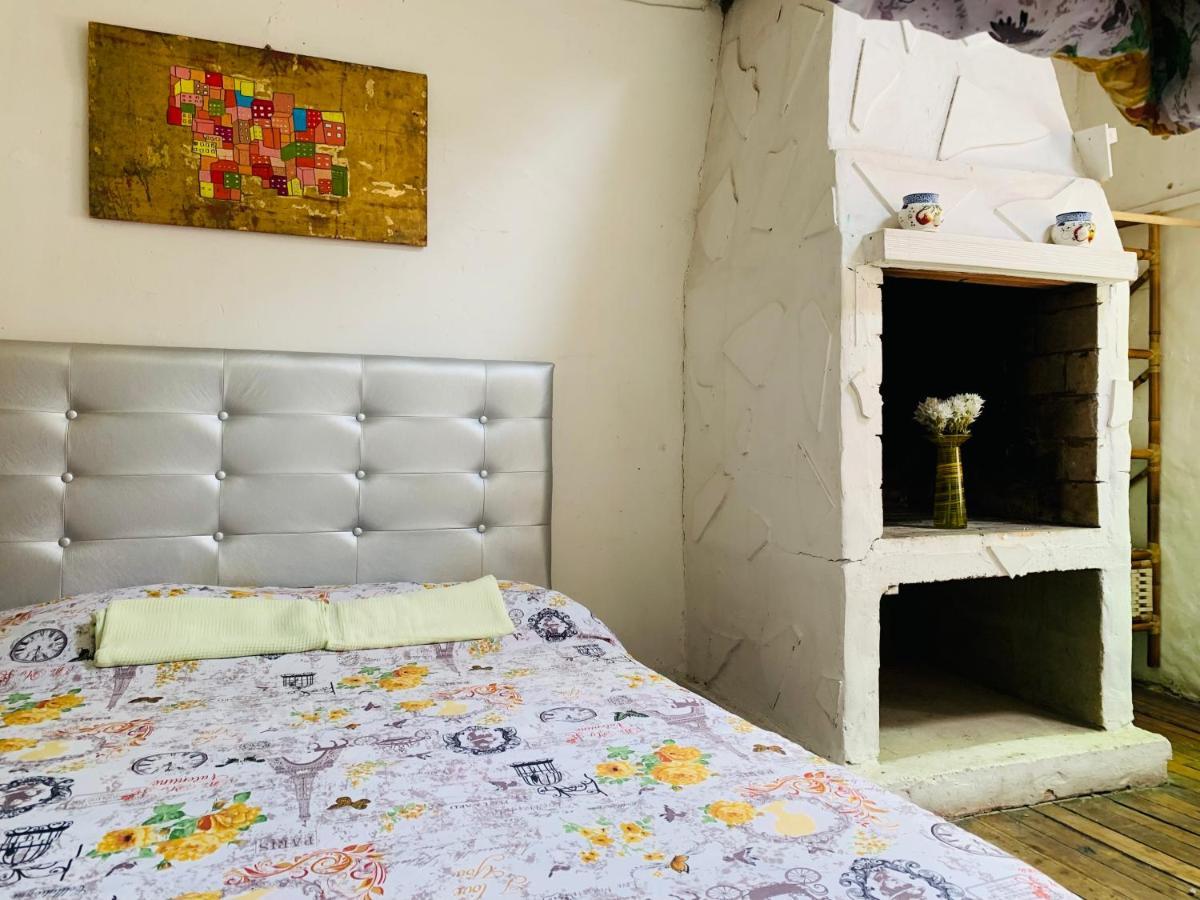 Casa Artistica Candelaria Bogota Bagian luar foto