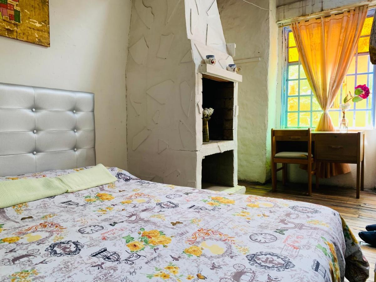 Casa Artistica Candelaria Bogota Bagian luar foto