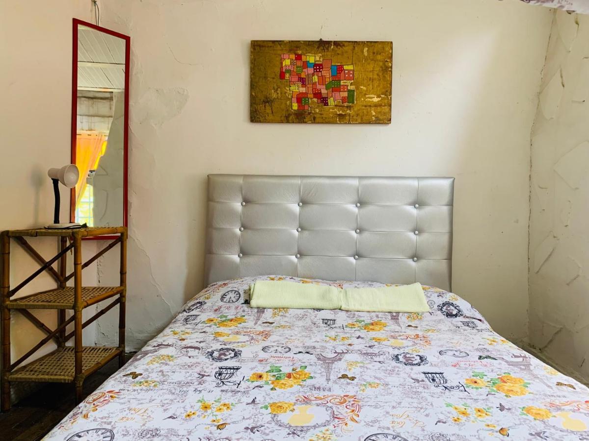 Casa Artistica Candelaria Bogota Bagian luar foto